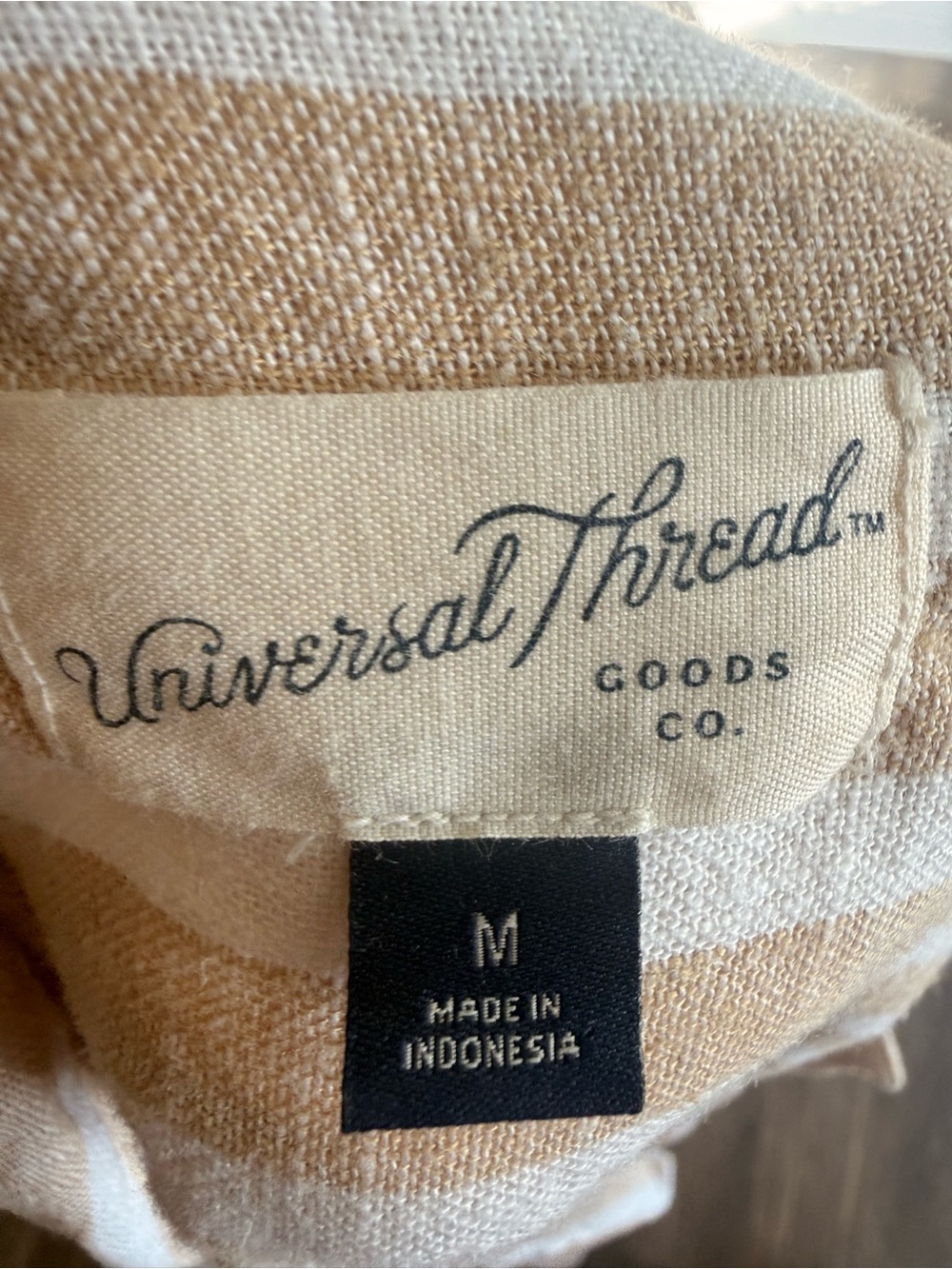 Universal Thread Beige and White Striped Button-Down Short Sleeve Shirt - Picture 3 of 3
